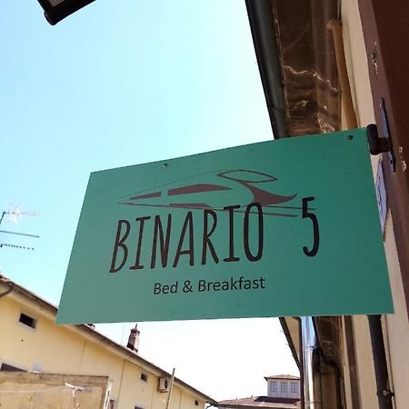 Bed and Breakfast Binario 5 à Lucques Extérieur photo